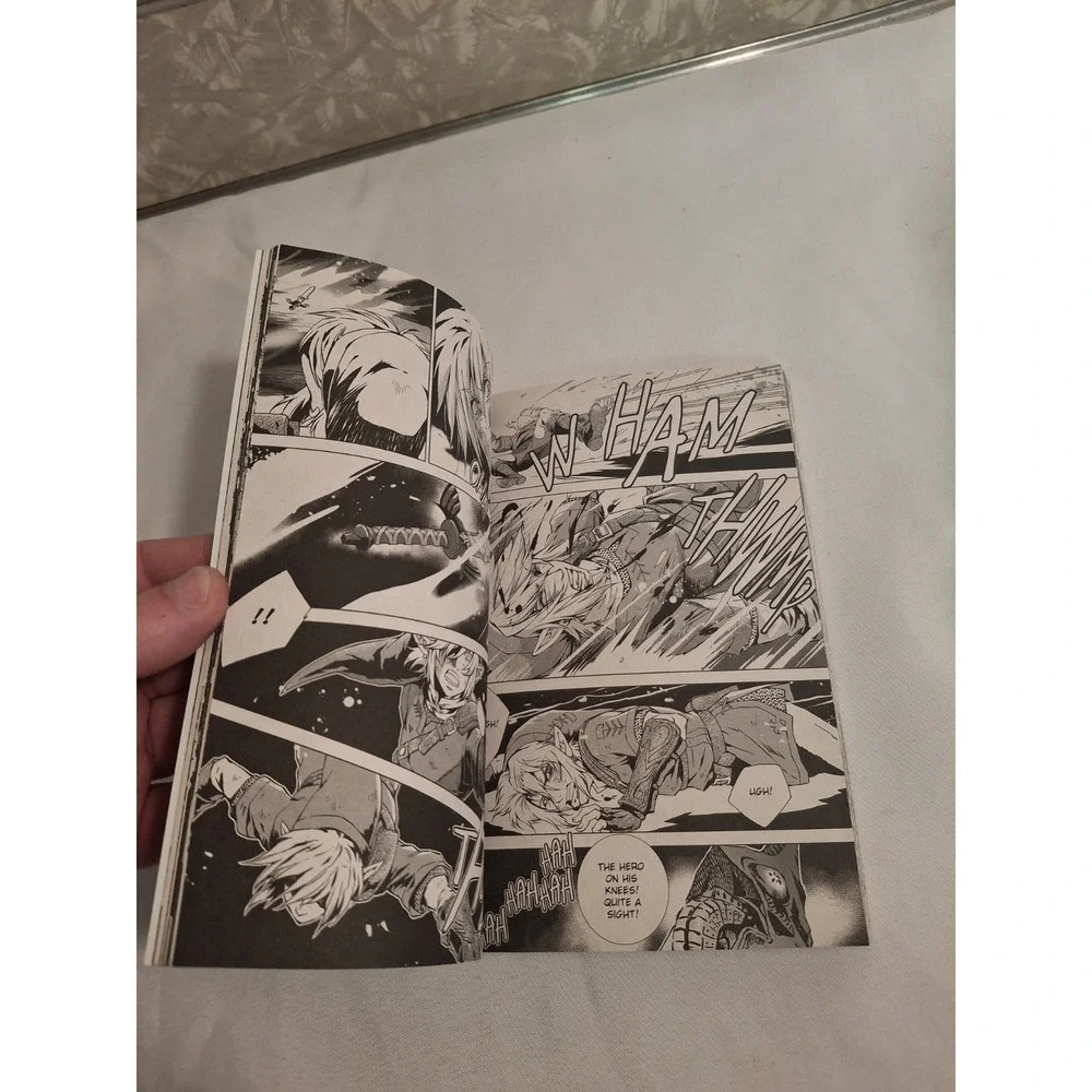 Legend of Zelda: Twilight Princess, Vol. 6 - paperback Himekawa, Akira NICE!